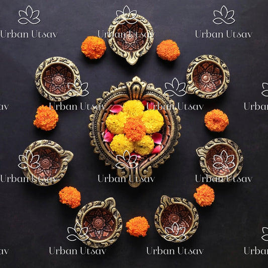 Terracotta Round Diya - Set of 4