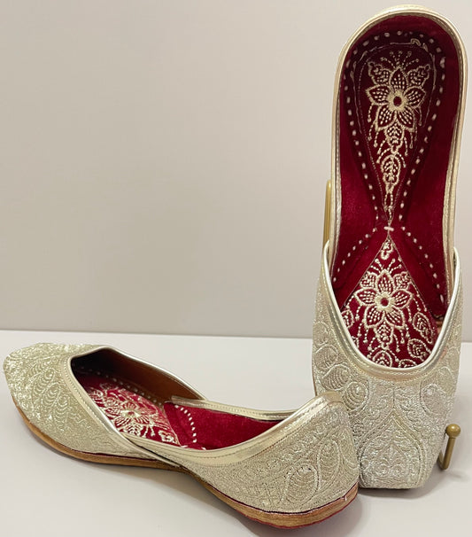 Champagne Gold Zari Jutti