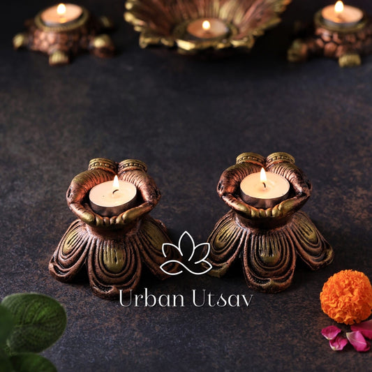 Terracotta Welcome Hands Diya - Set of 2 (Small)