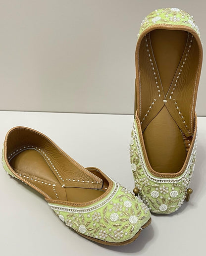 Pistachio Pearl Embellished Jutti