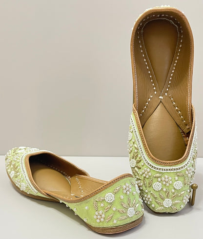 Pistachio Pearl Embellished Jutti