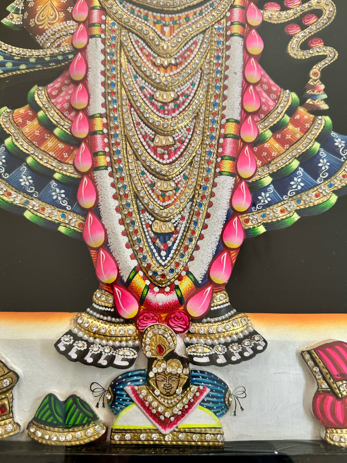 Layered 3D Shreenathji artwork showing depth and handcrafted detailing